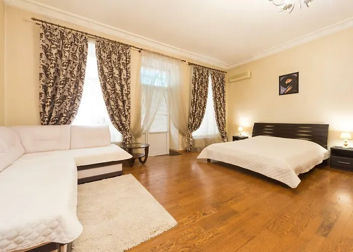 Goodrest On Ekaterininskaya